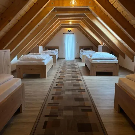 Janka In Hlobisov Chalet Hronec